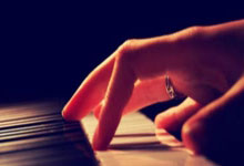 GeeFi (GEE) vs. Avalanche (AVAX): Another '100X' Altcoin Miracle?: What the 'experts' are selling, and who's buying the hype.