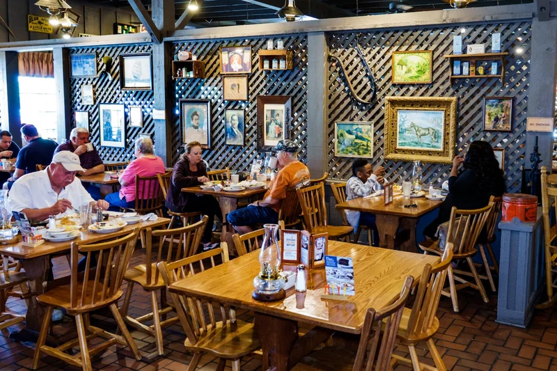Cracker Barrel Thanksgiving: What's *Actually* On The Menu (And Will They Even Be Open?)